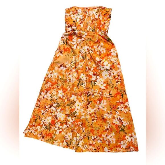 Entro Strapless Floral Wide-Legged Romper - Picture 4 of 10